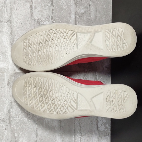 Converse All Star Slip-on Style Sneakers - Picture 7 of 13